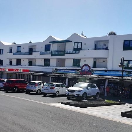 Marina Beach-Apartamentos Tahiche Costa Teguise Exteriör bild
