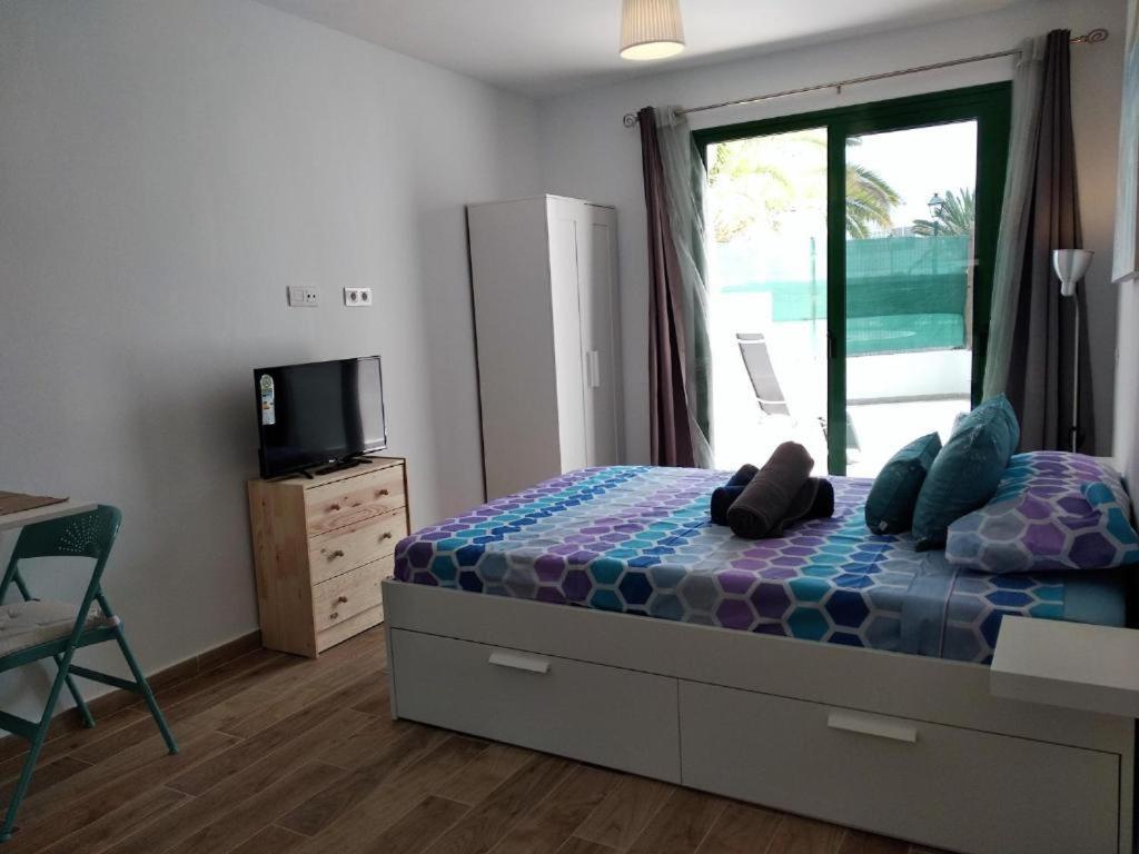 Marina Beach-Apartamentos Tahiche Costa Teguise Exteriör bild