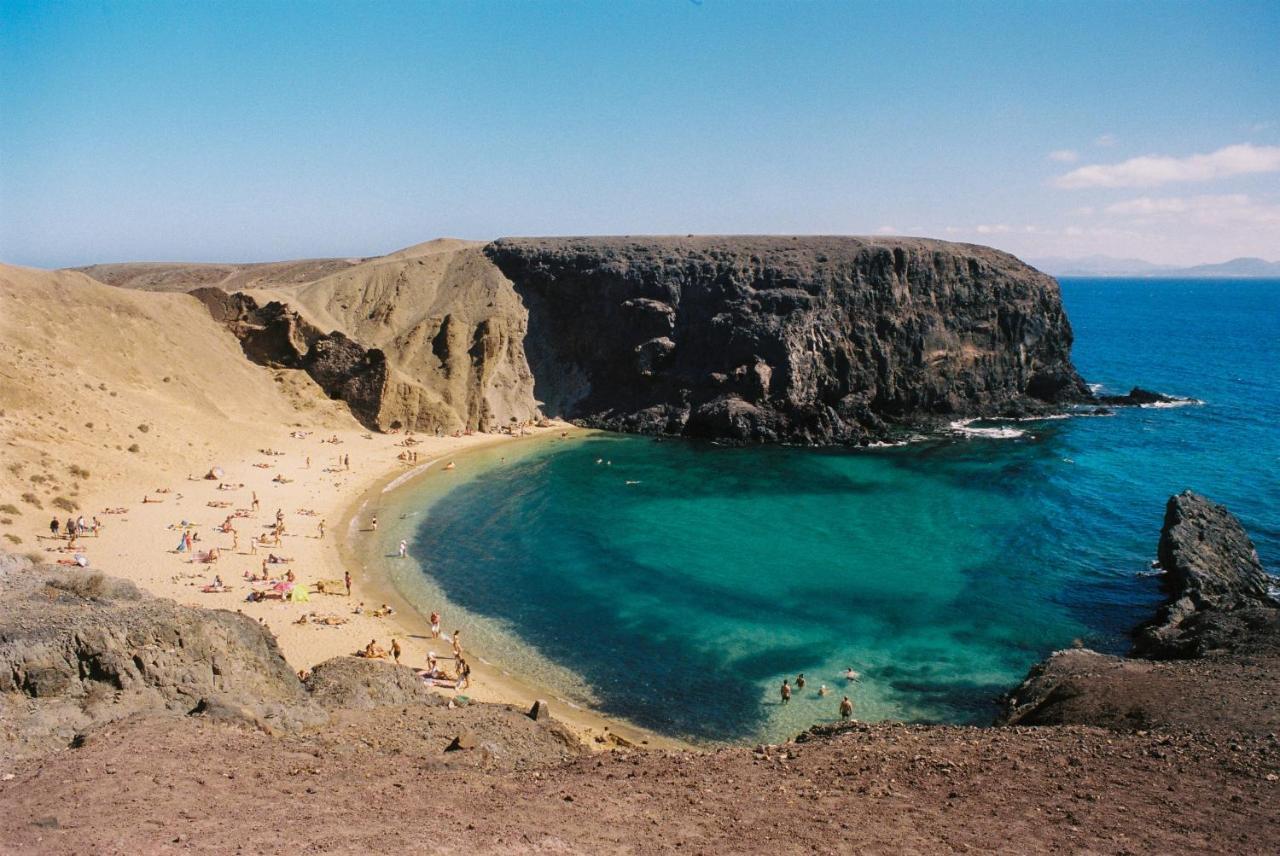 Marina Beach-Apartamentos Tahiche Costa Teguise Exteriör bild